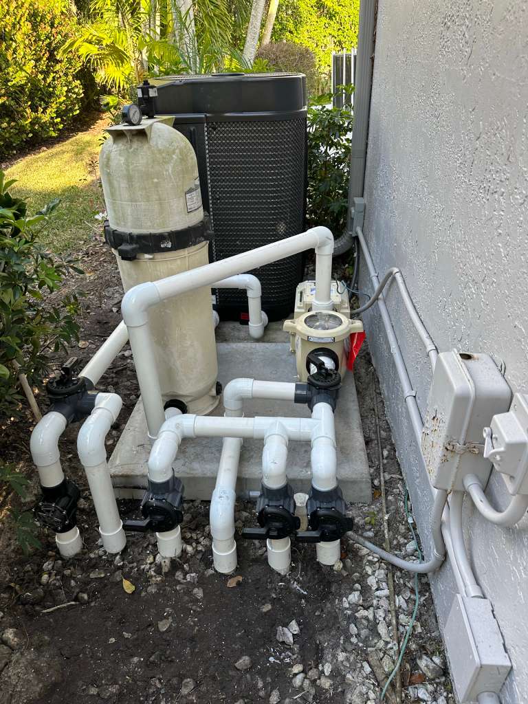 Pool maintenance and inspection service